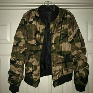 Camo bomber Jacket Sweater